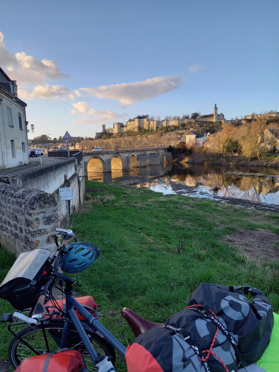 L'arrivée à Chinon