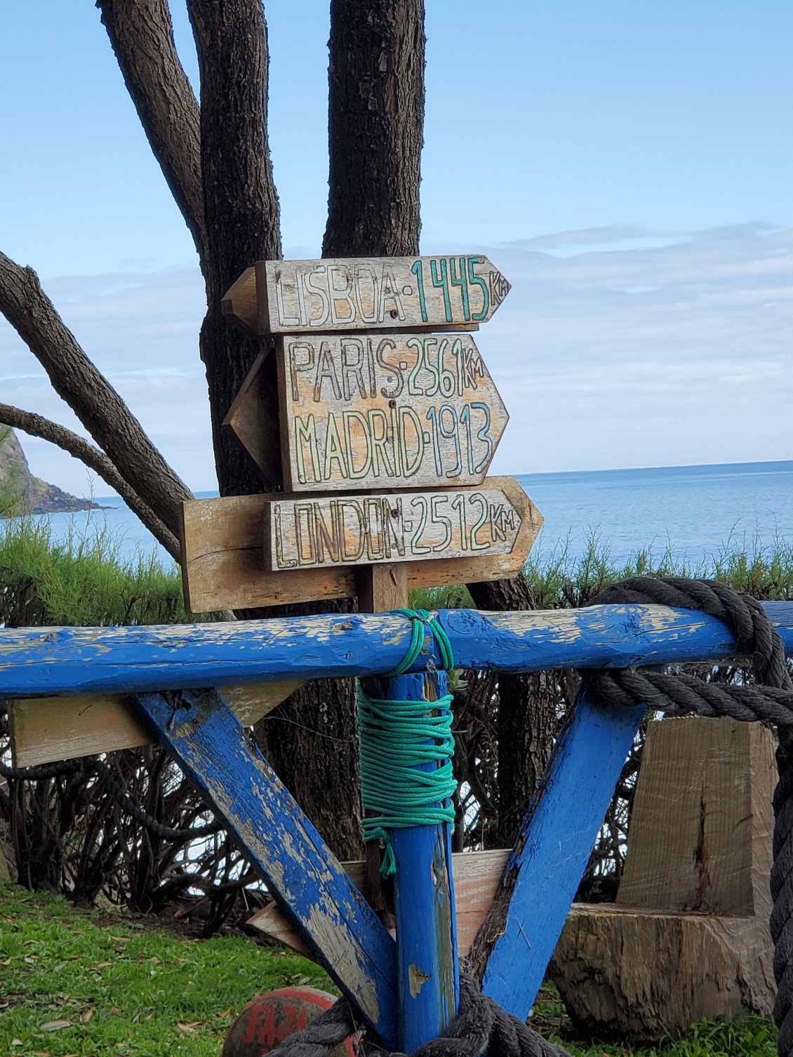 A casa da Ribeira - Au milieu de l'océan atlantique, un île, un roc, entre Aqua Grande et Nordeste.