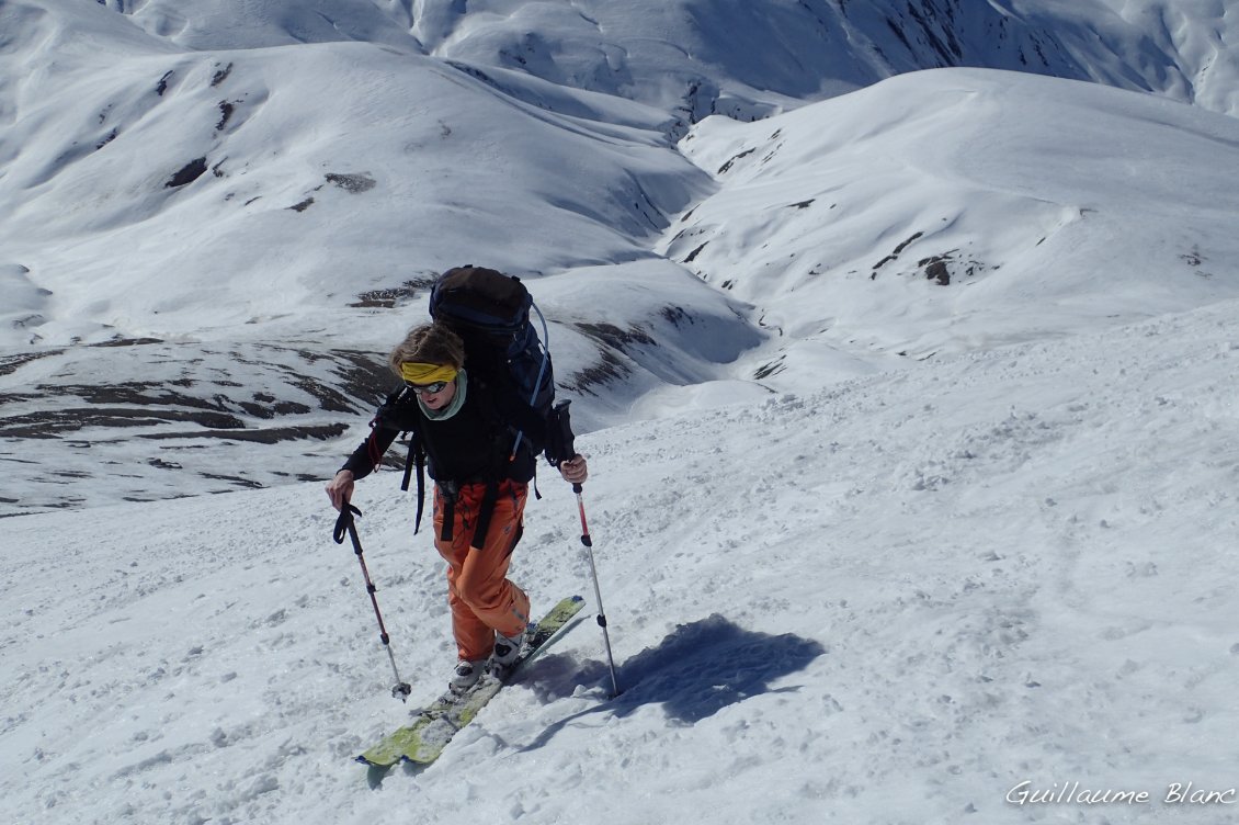 Sur la crête menant au sommet. 