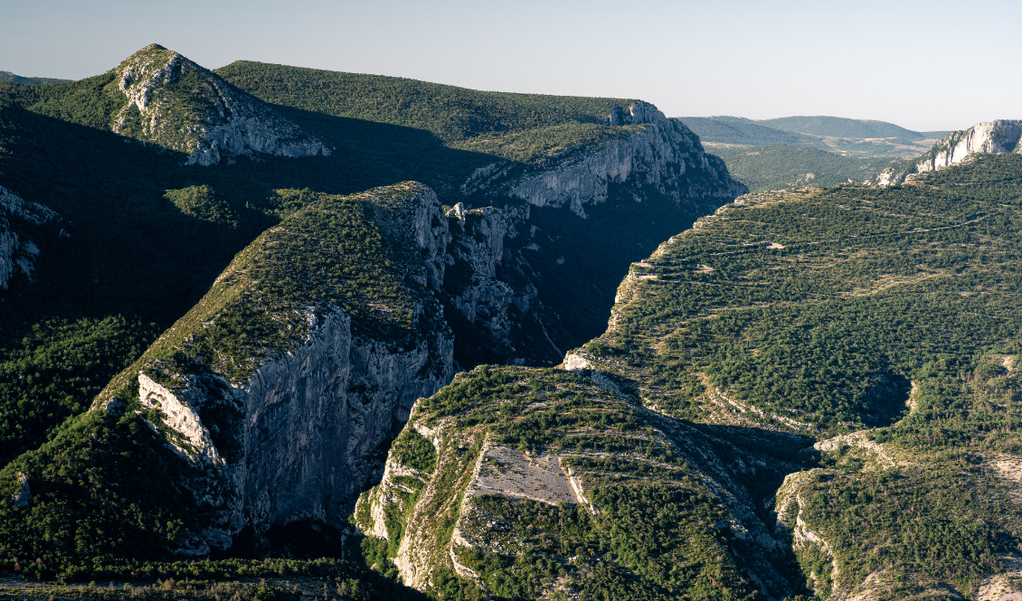 Au-dessus des Gorges, près de Rougon.
Photo : Anthony
