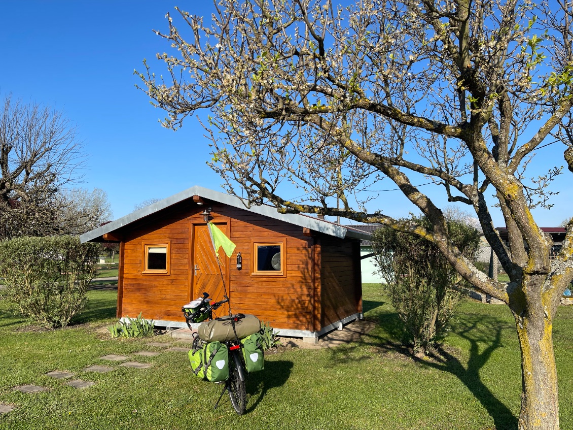 Notre chalet au Camping de la ferme des Tuileries.