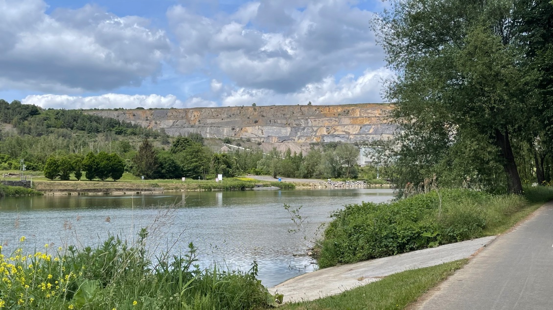 Carrière proche de Givet