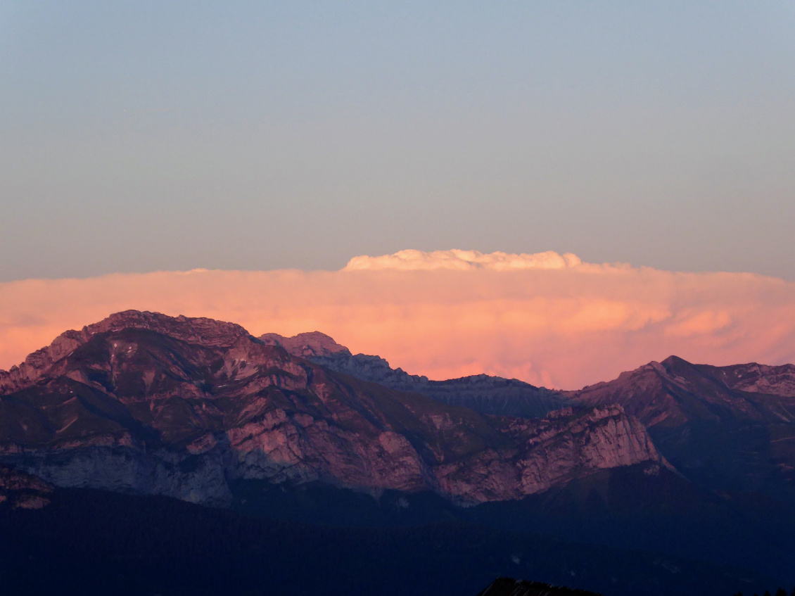 Avant le spectacle de l'orage au loin.