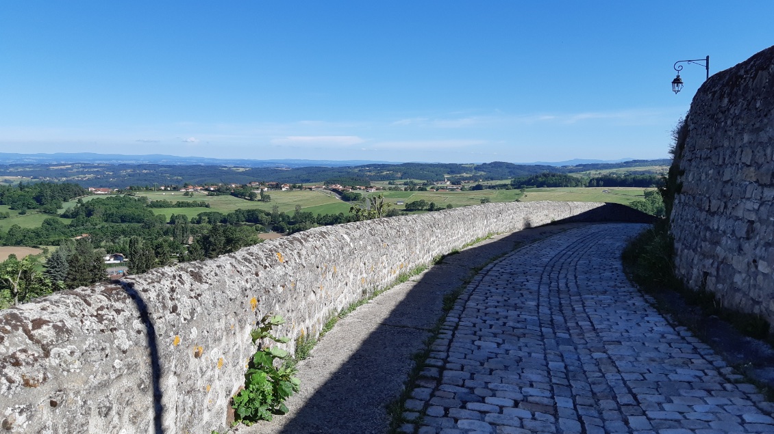 chemin de ronde de Saint Bonnet