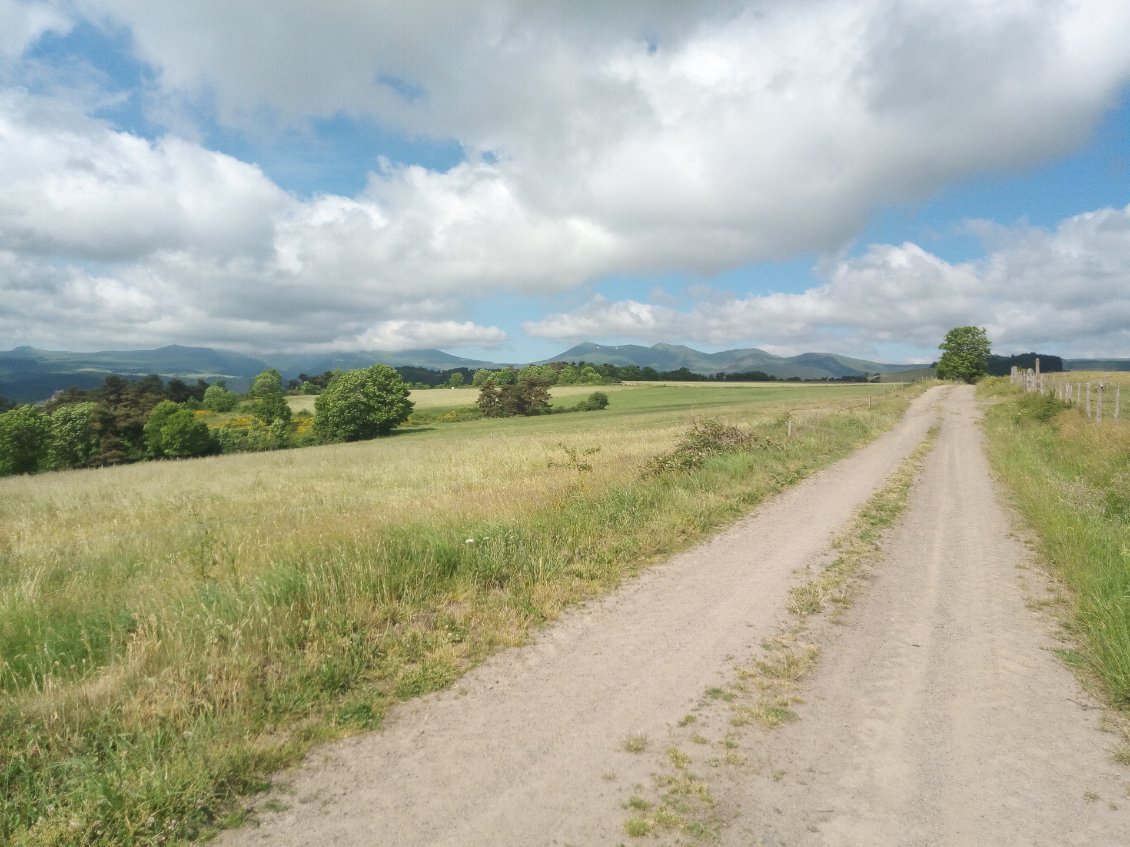 pour atteindre le plateau au dessus de Saint-Nectaire