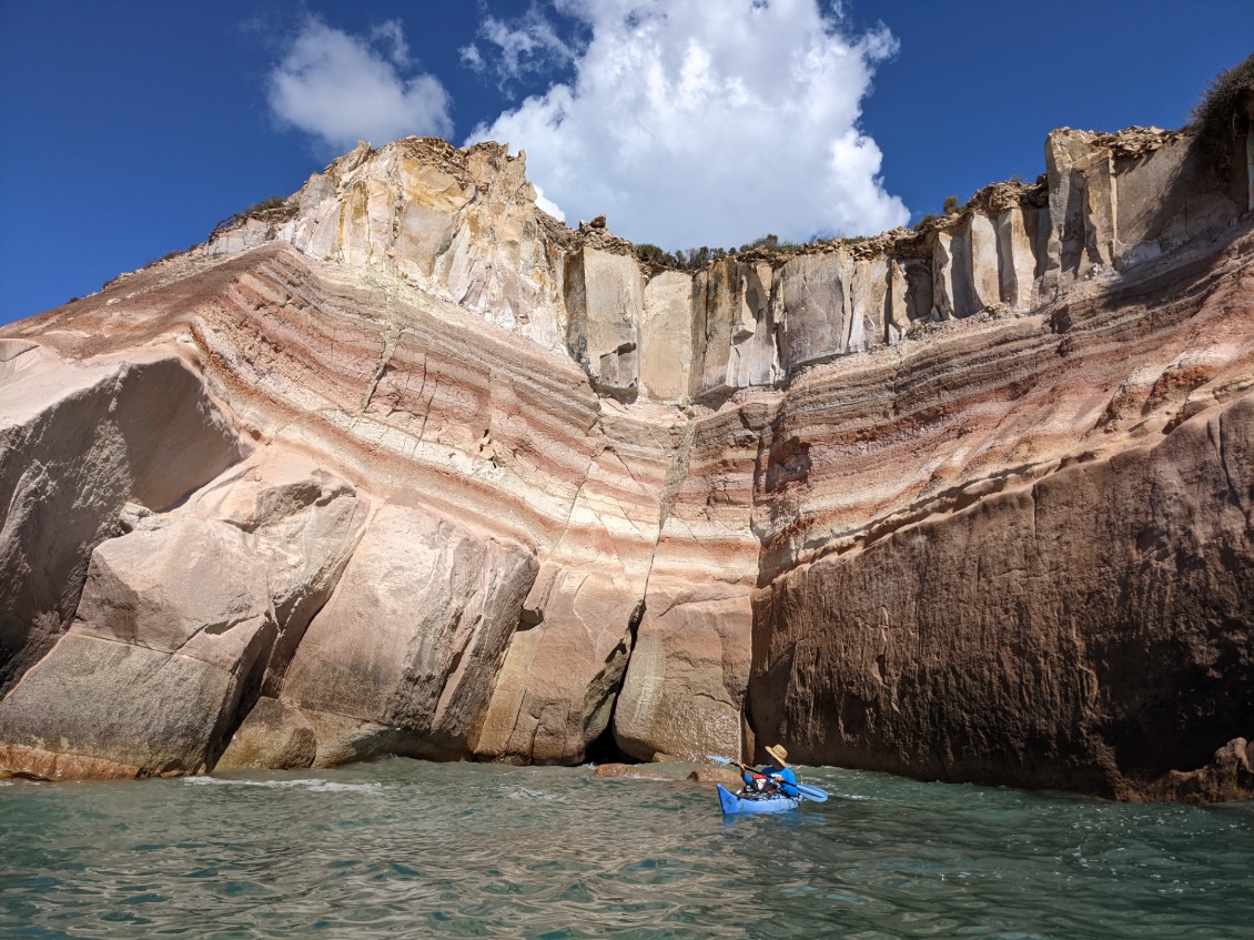 Magnifiques couleurs et camaïeu de roses sur la côte ouest de San Pietro