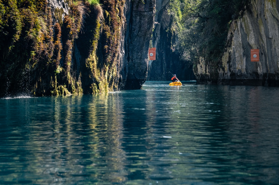 Le bout des gorges de Beaudinard. Demi-tour imposé comme le montrent les panneaux !