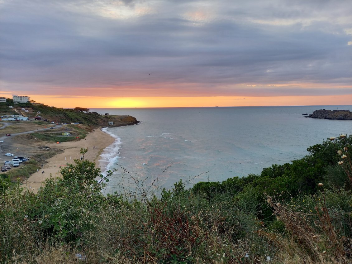 Coucher de soleil de bienvenue, sur la mer Noire