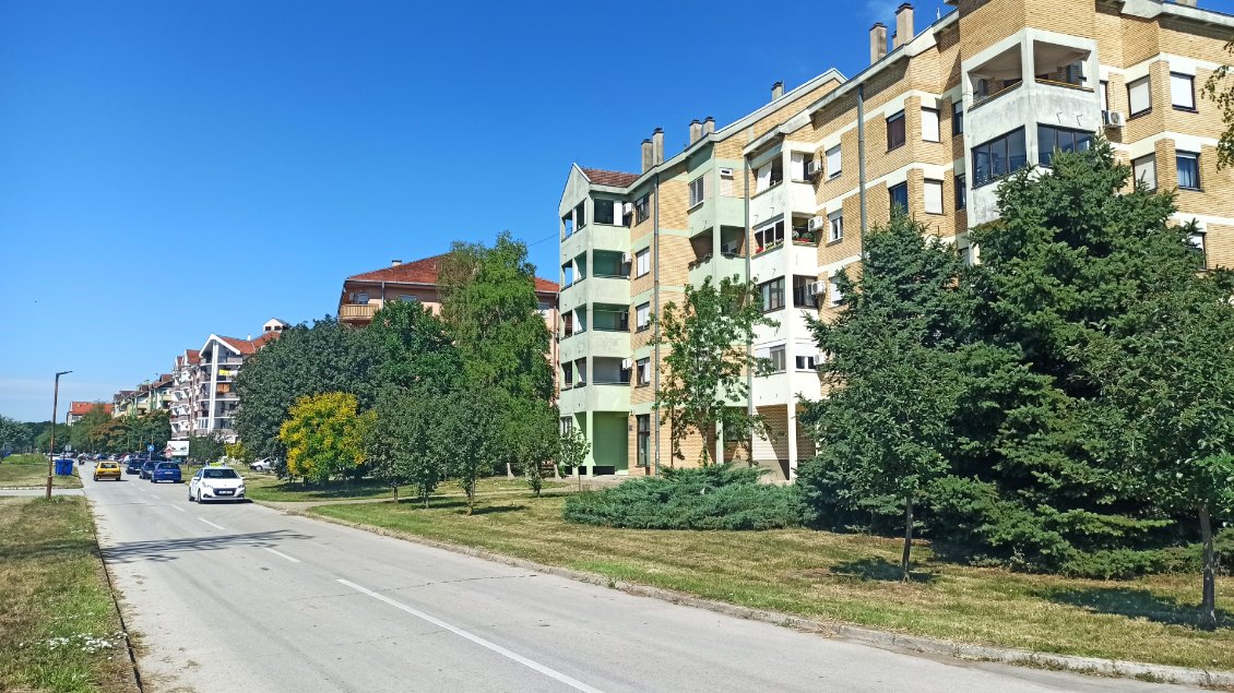 J35. Et voici une vue d'ensemble. C'est à la sortie de la ville de Sombor.