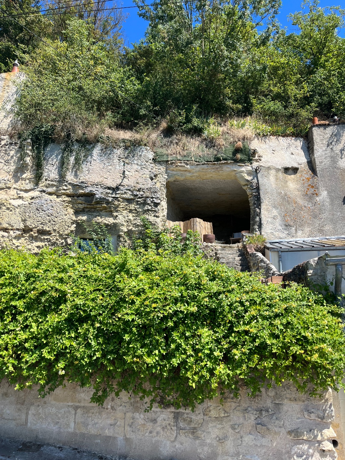 Terrasse troglodyte