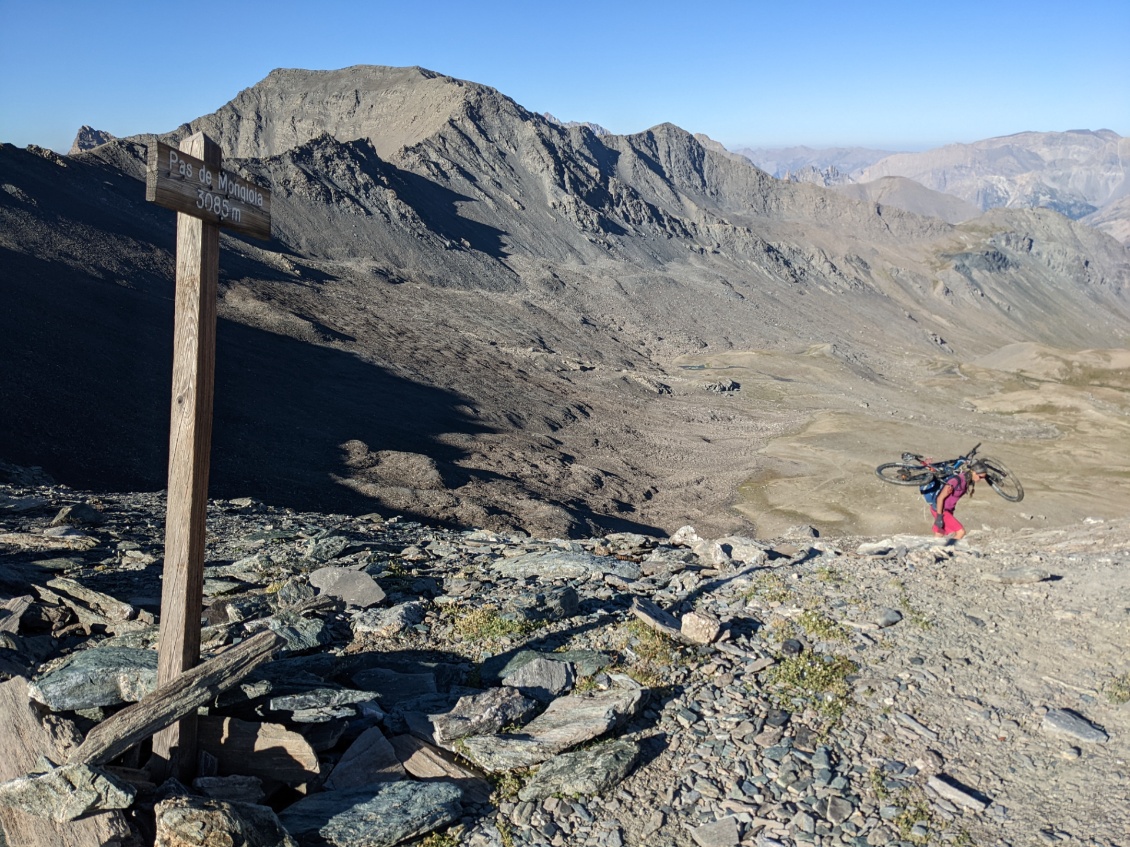 Pas de bras, pas de Mongoia, 3085m