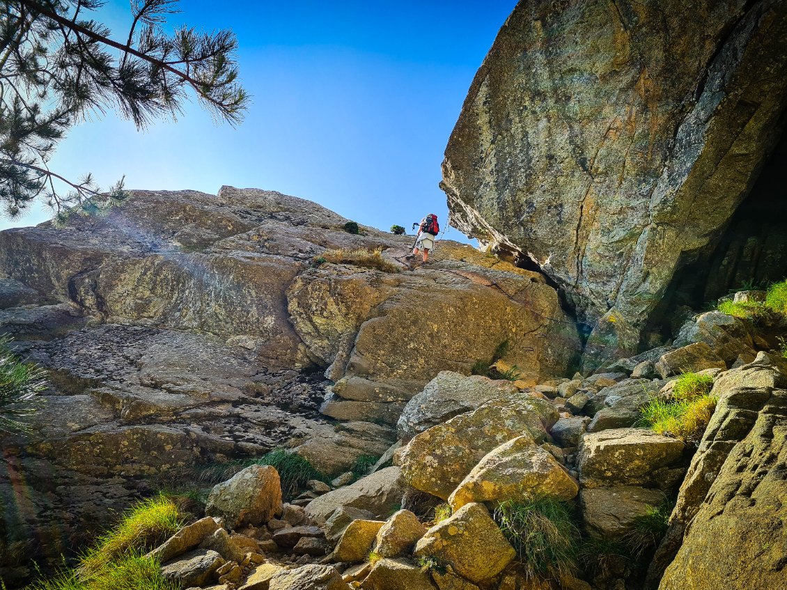 Petite passage à chaines