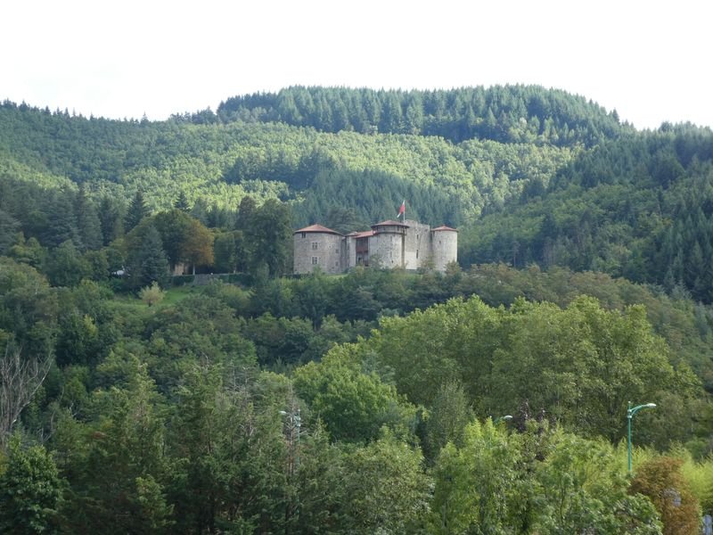 Château de La Chèze au Cheylard