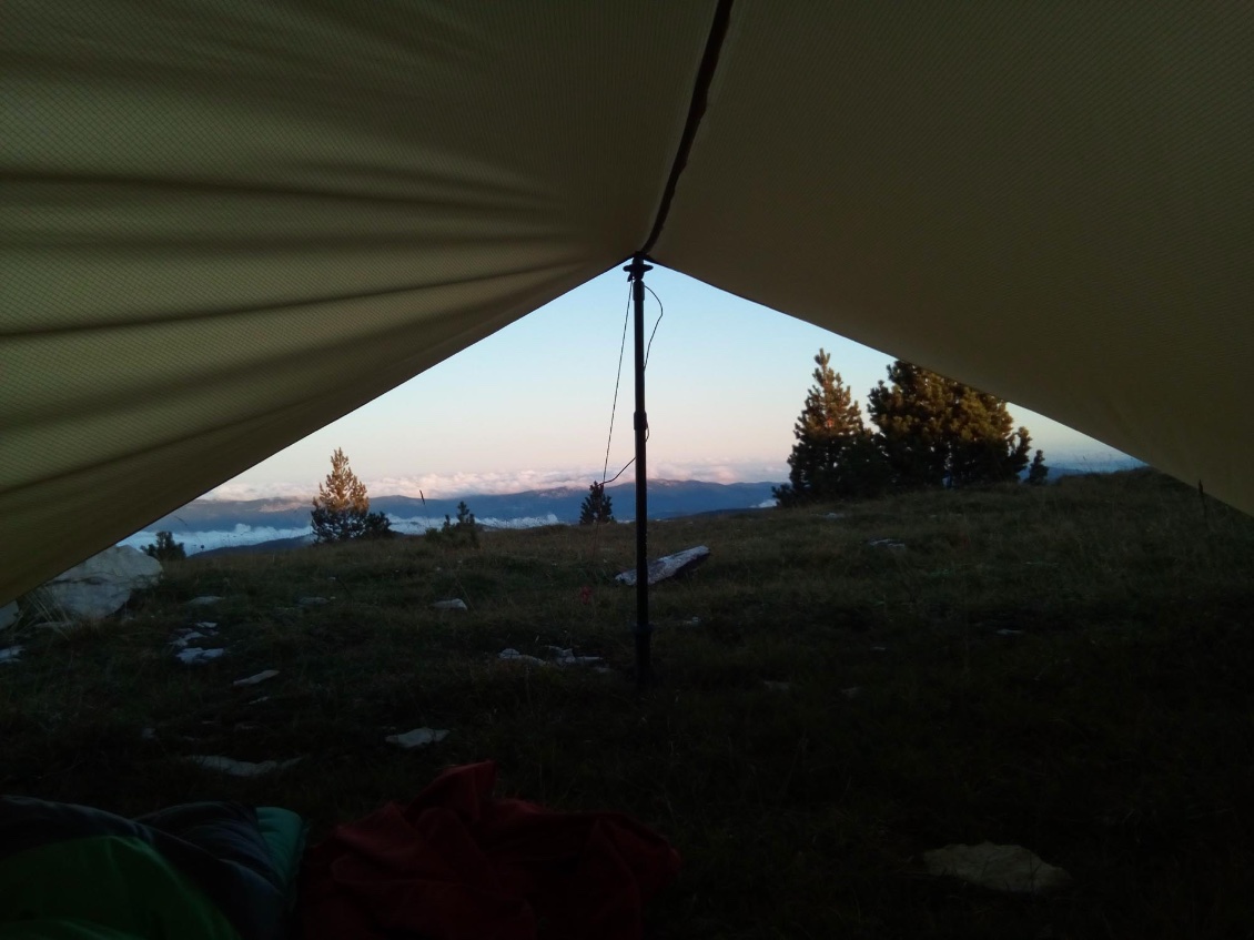 Au petit matin. Chambre avec vue.