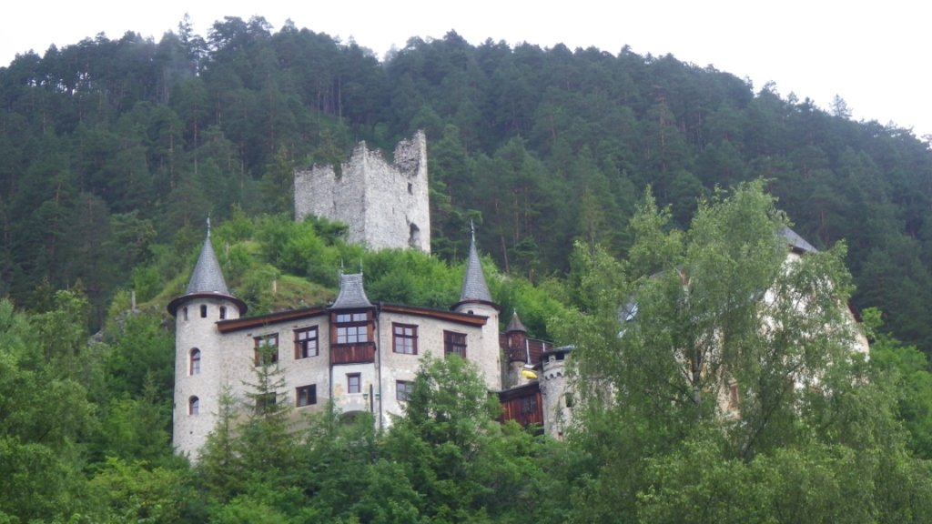 Le château de Fernstein