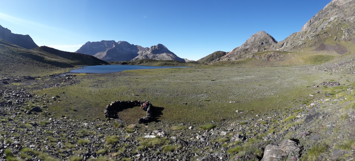 6 août 2021 : le paradis existe-t-il ? Lac de Llena Cantal, 2440 m.