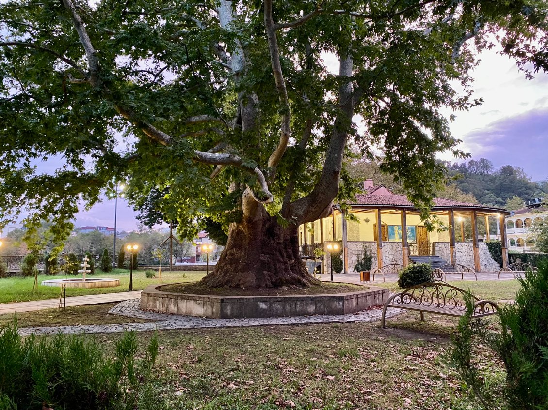 Le Pavillon d'or, ancienne résidence des rois d'Imérétie, XVIIe s.