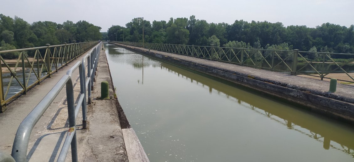 Dernier pont canal de notre itinéraire