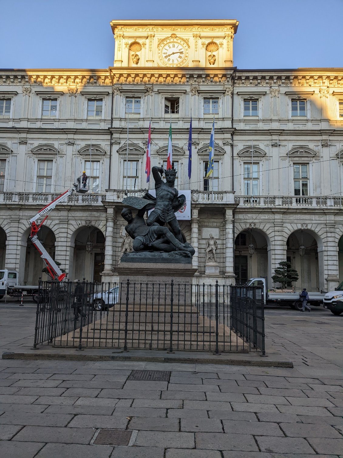 Piazza Palazzo di Città