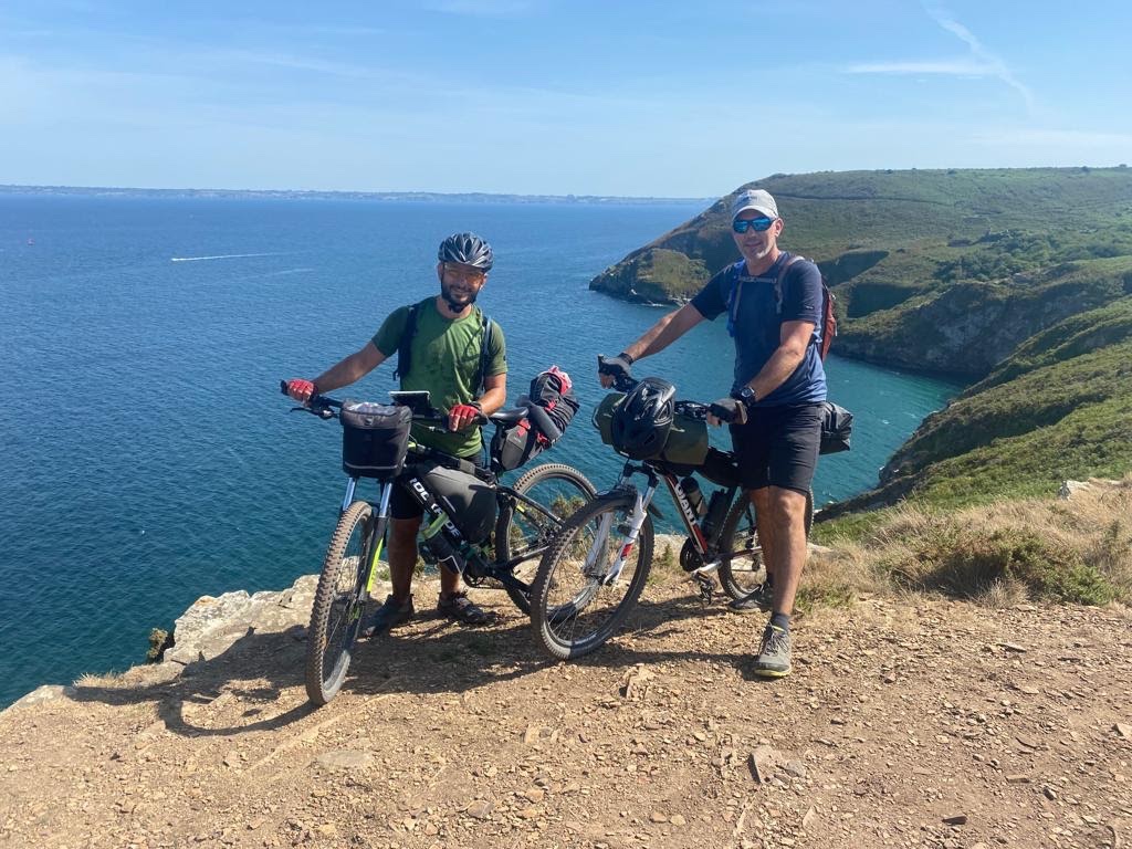 Le tour du cap de la Chèvre.
