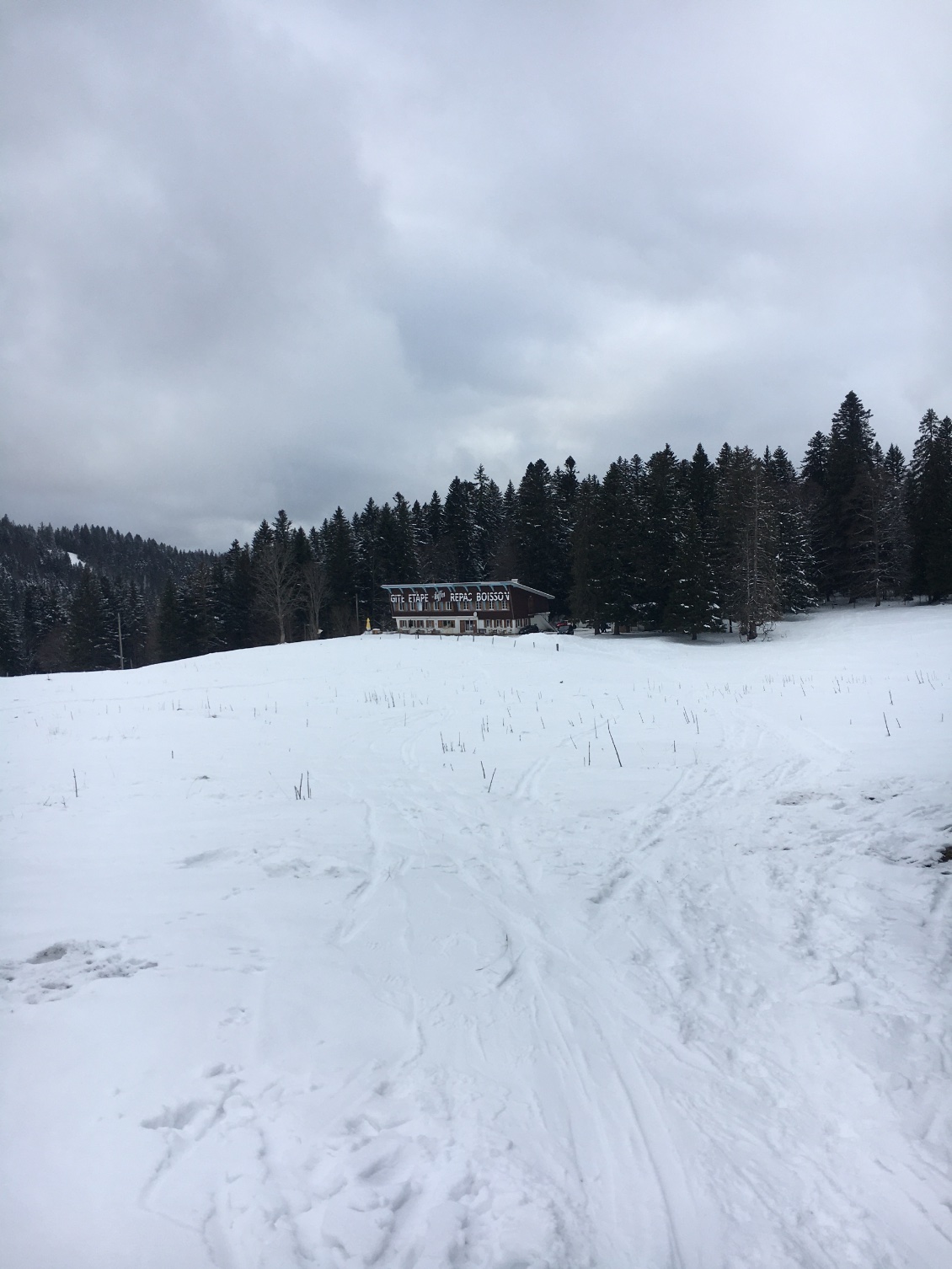 Arrivée au chalet des Tuffes.