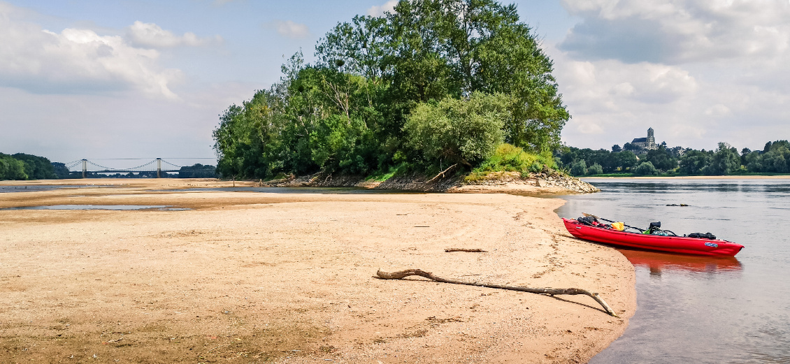 La Loire en kayak gonflable. Photo : Jean-Baptiste Corboeuf