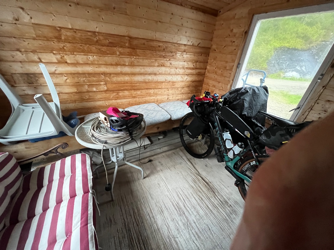 Mon squatte une petite maison de pêcheur