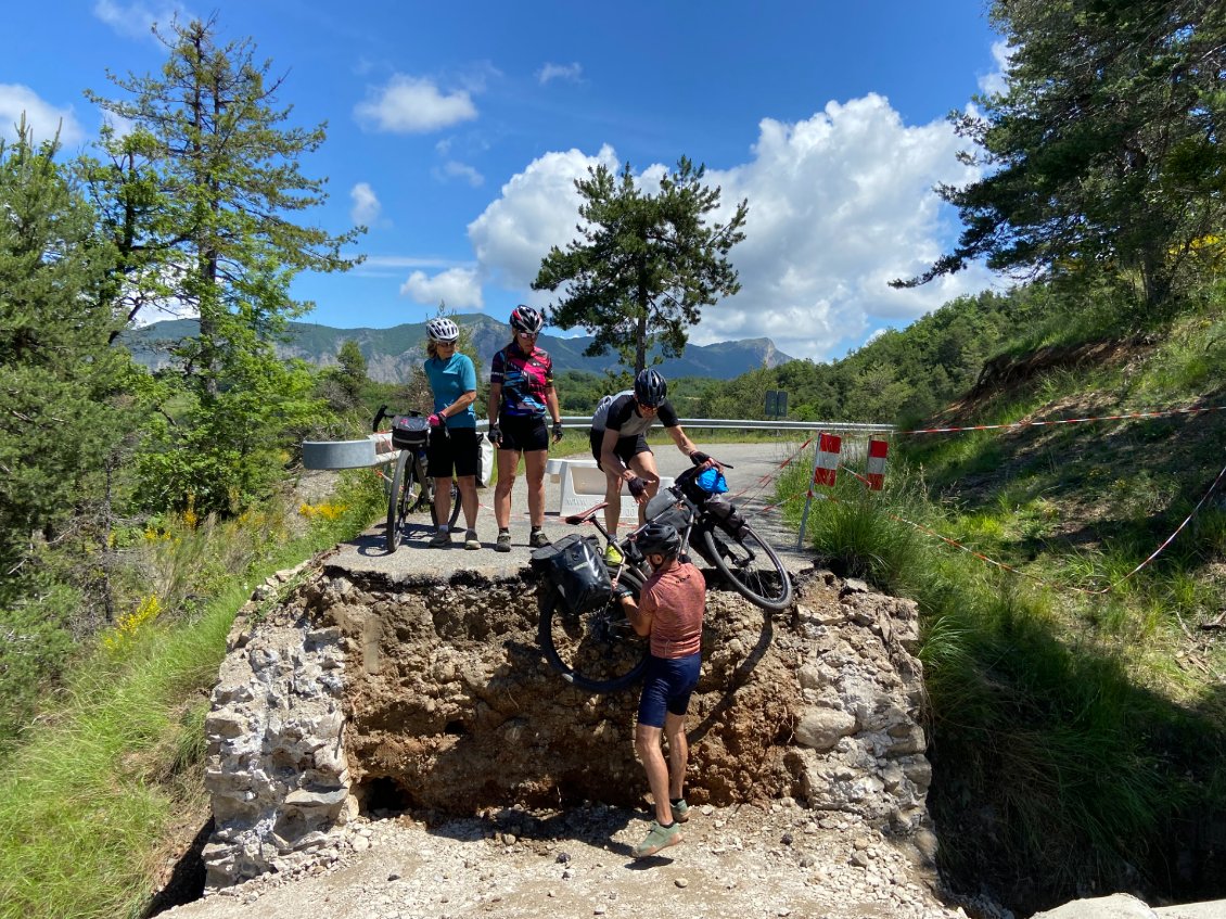 Lorsque la route disparaît...
