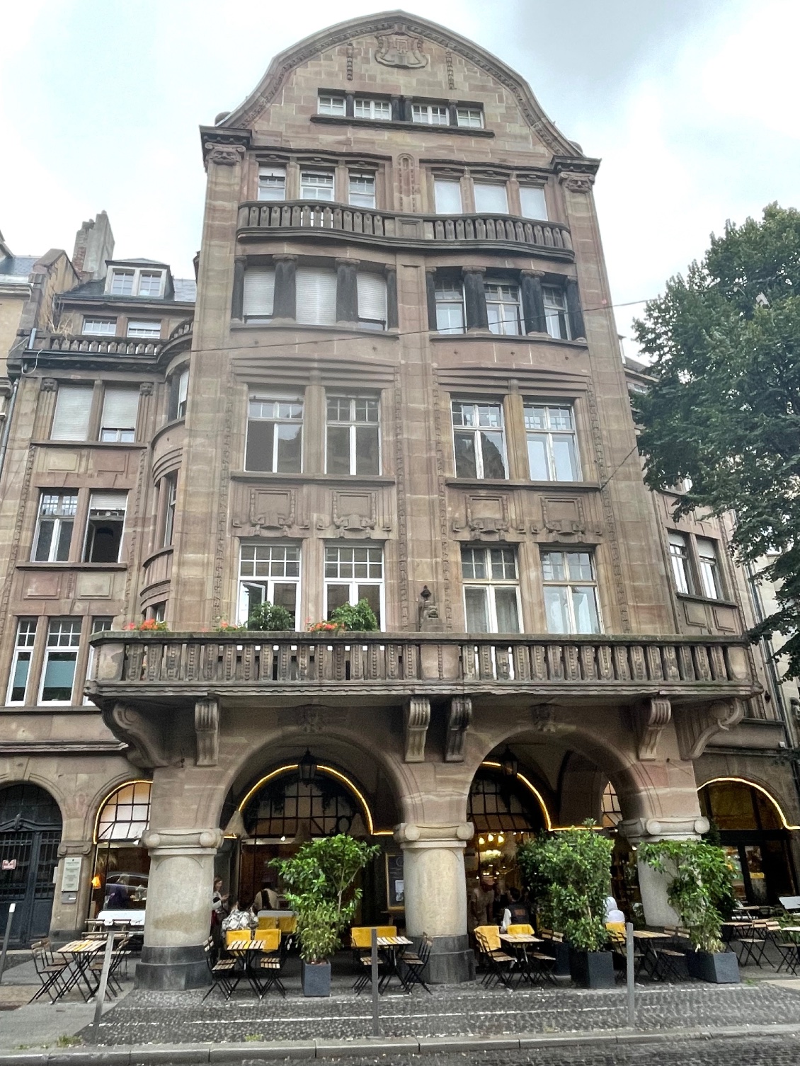 Façade du Fox