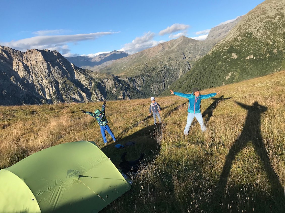 Couverture de A vélo et à pieds en famille du Vercors à la Haute-Maurienne (août 2023)