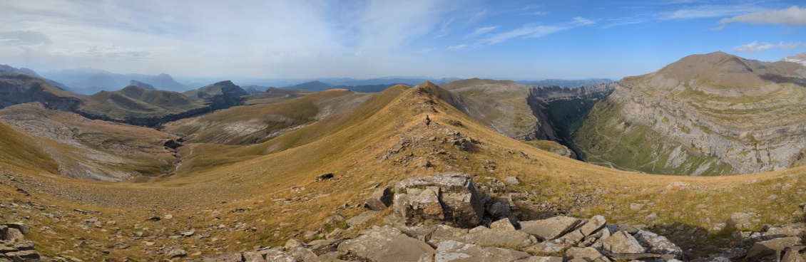 À l'est Añisclo, à l'ouest Ordesa, superbe !