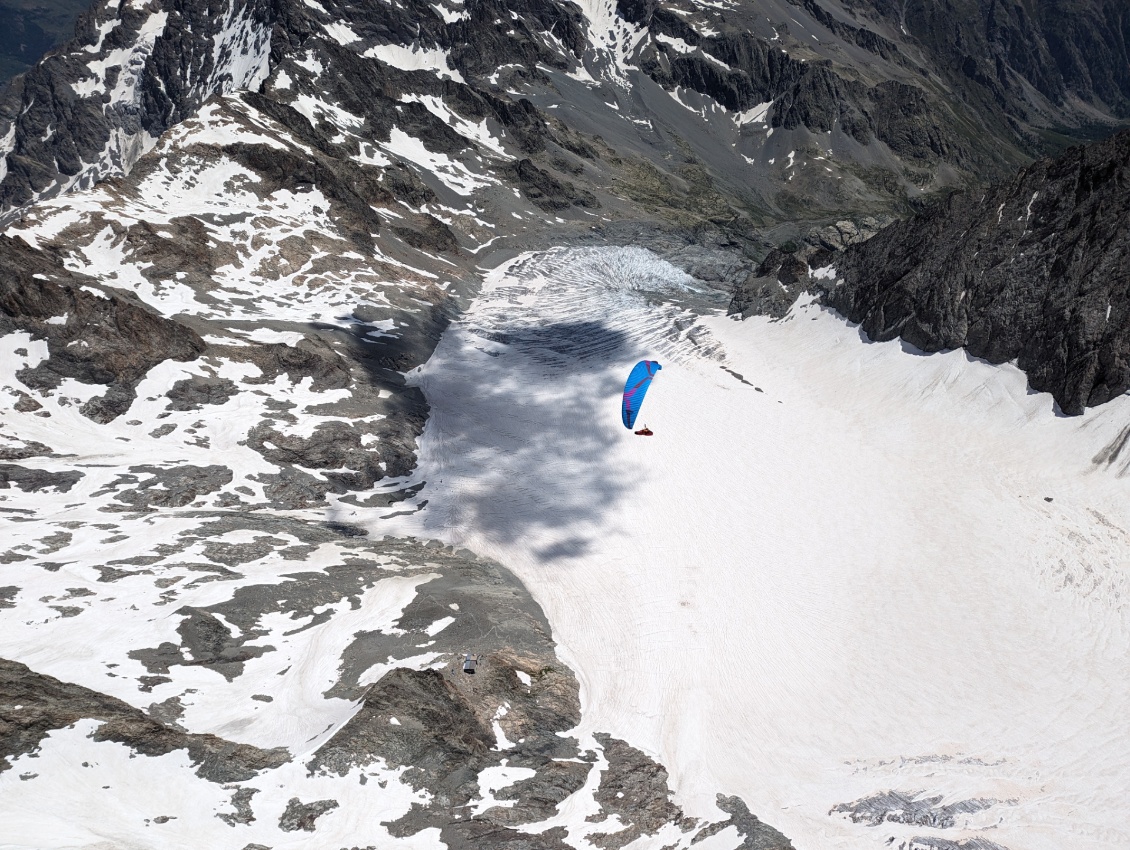 Au-dessus du glacier Blanc