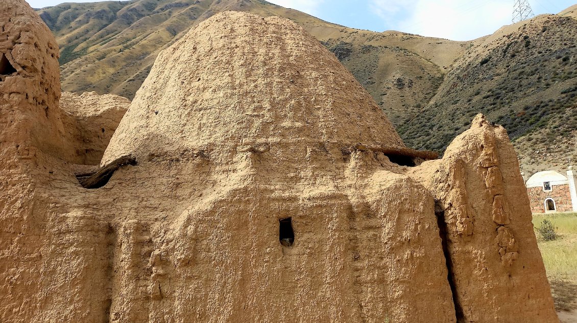 la terre sont les maisons d'antan c'est une technique ancestrale