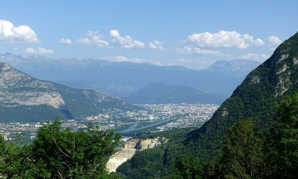 Descente vers Grenoble où je vais m'arrêter une semaine avant de repartir dans les Alpes !