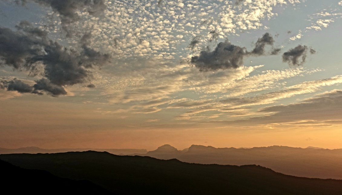 Coucher de soleil depuis le chalet du Vay
