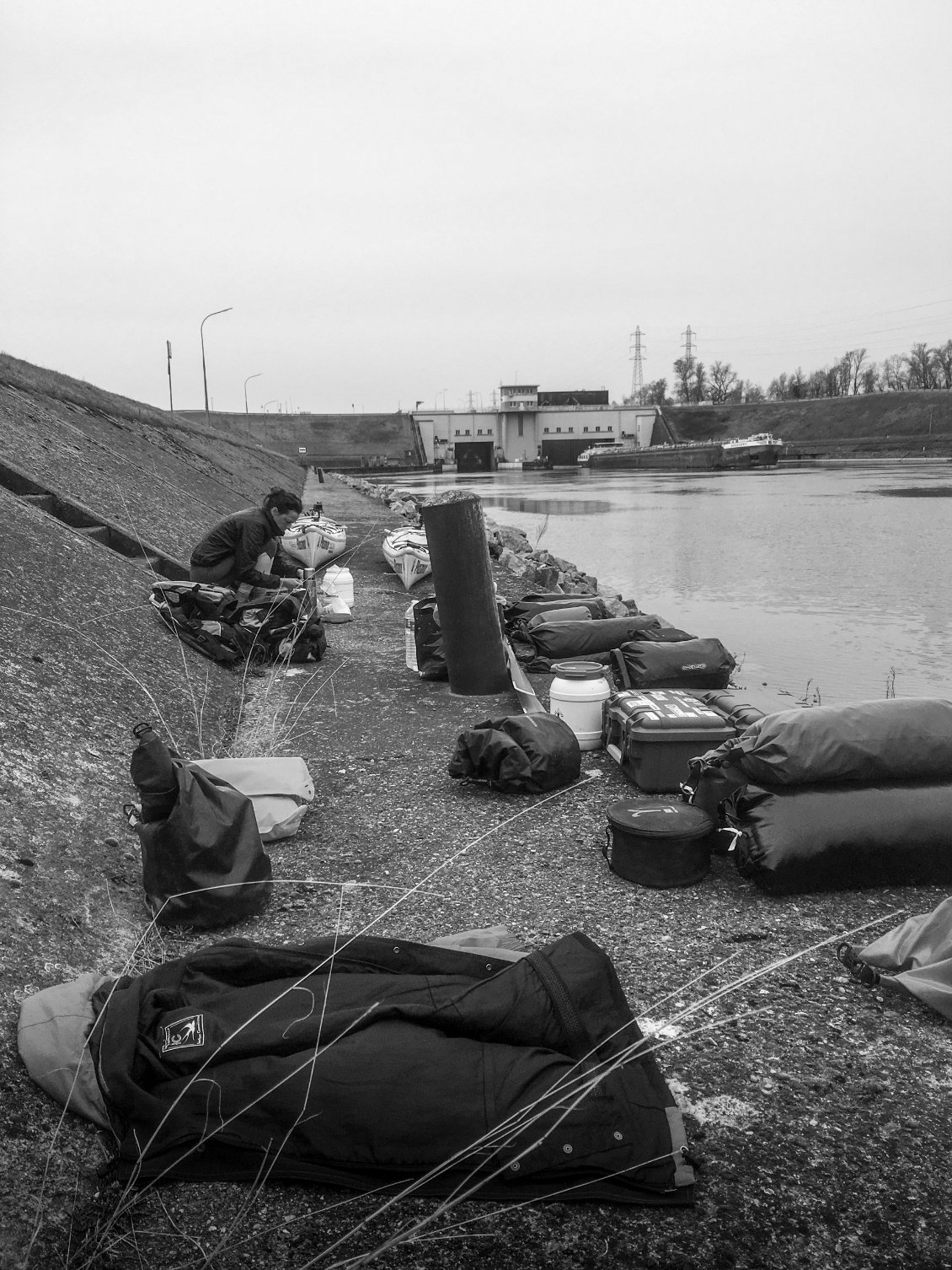 Départ, lacs suisses et descente du Rhin.