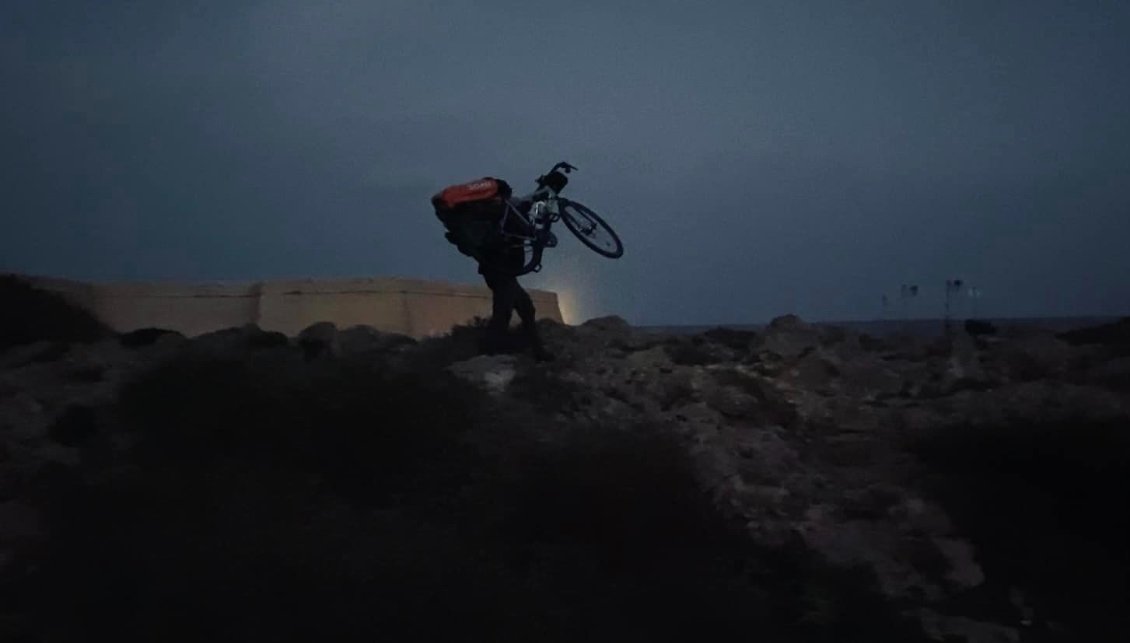 Jour 18 : On part tout le matin, avant que les personnes qui gèrent la forteresse arrivent.