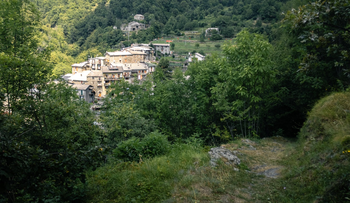 Verdeggia, midi pile.