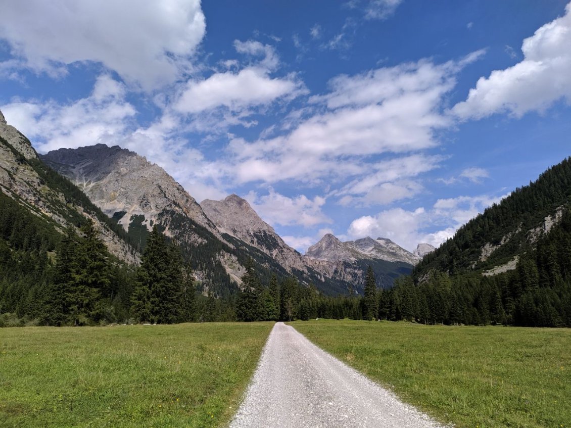 J96 - Traversée du Massif du Karwendel.