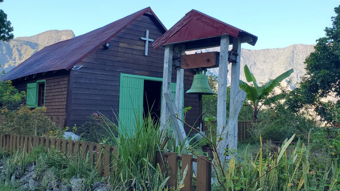 la petite chapelle de Ilet à Malheur.