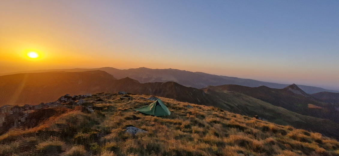 #11 David Debet.
Cantal, octobre 2023, coucher de soleil sur le puy de Peyre Arse.