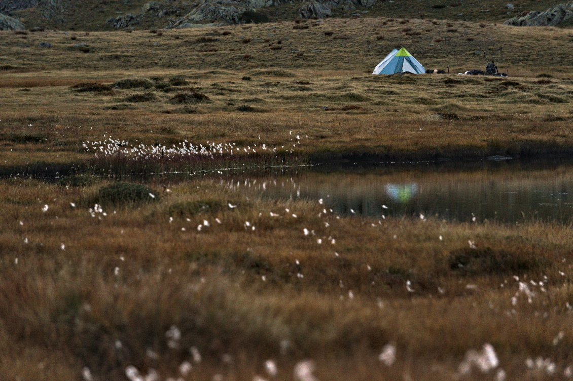 #55 Yan Marichy.
Lac Morgon en Haute Tinée, Alpes-Maritimes, lors d'un trek en compagnie du réalisateur Lionel Prado en septembre 2018.