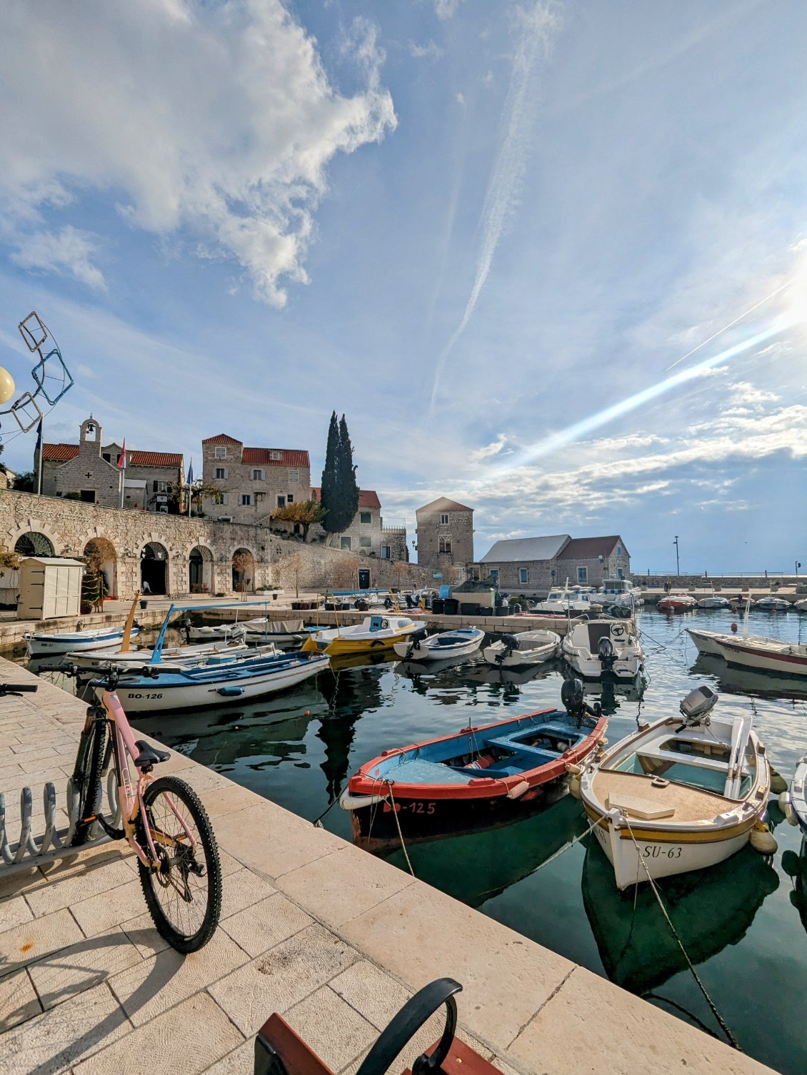 Bol, village sur l'île de Brač