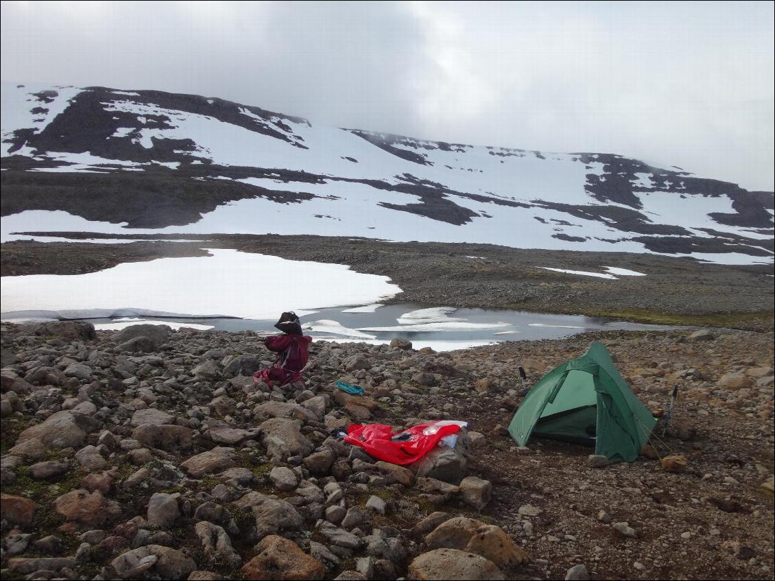 Bivouac "d'altitude" et lac gelé