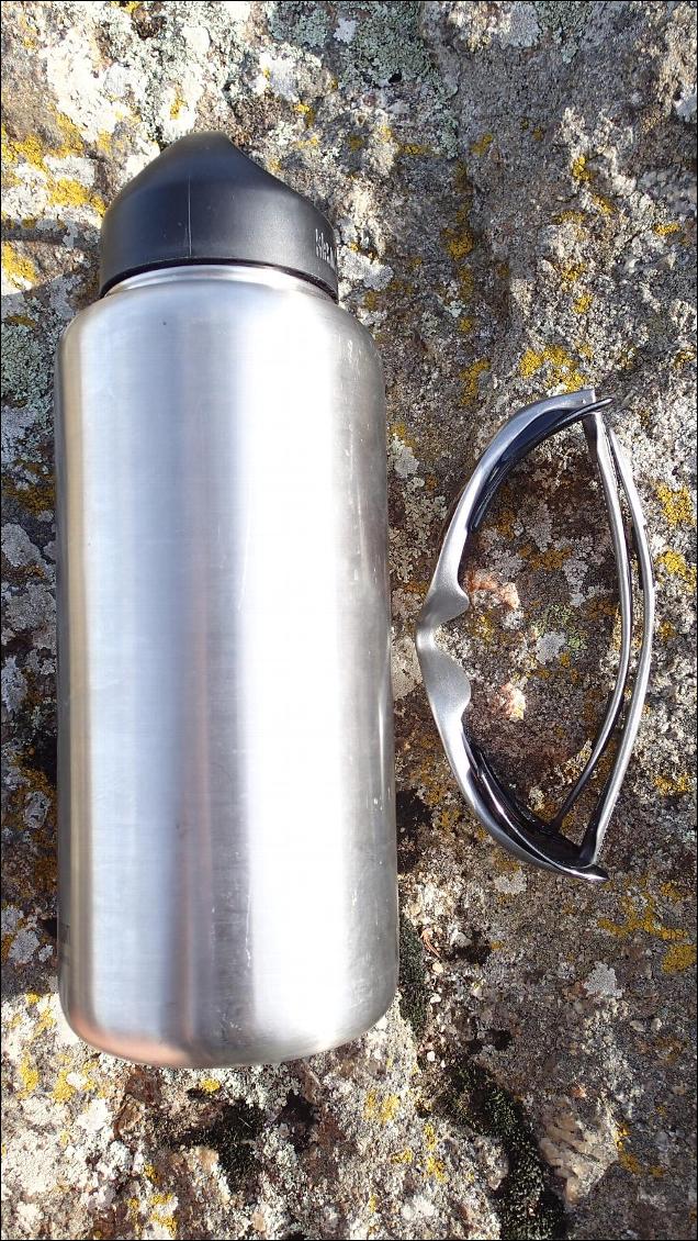 Gourde "Wide" 1182ml et le bouchon intérieur inox "Wide"