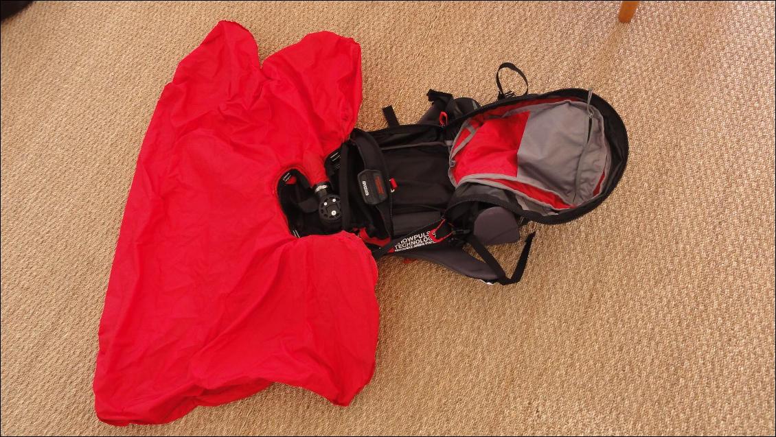 Ballon (dégonflé) de l'airbag Mammut Ride RAS 22