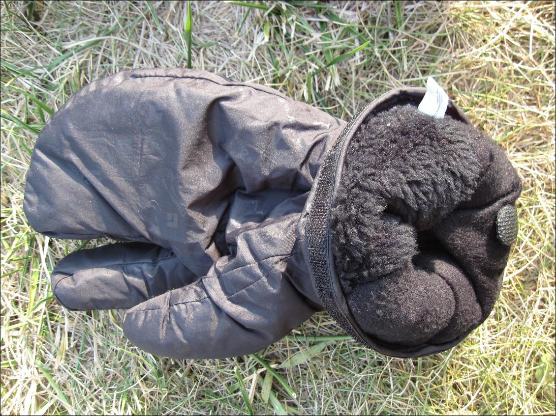 Moufles Black Diamond Mercury mitt : la sous moufle 3 doigts