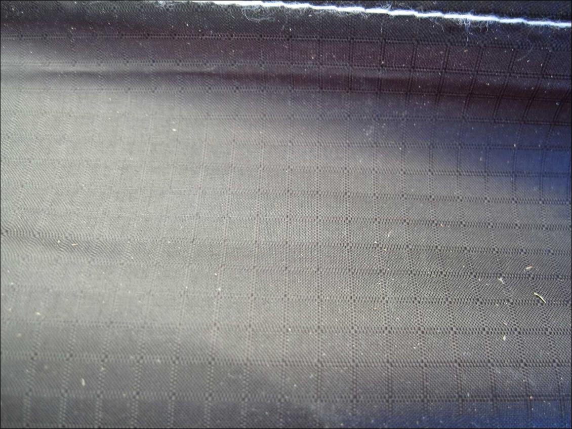 Détail du tissu du tapis de sol