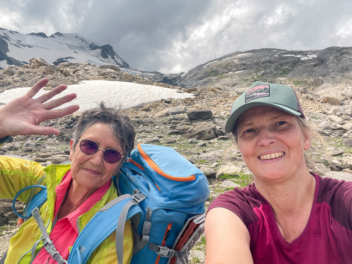 Hélène et Myrtille. De mères en filles sur le GR5