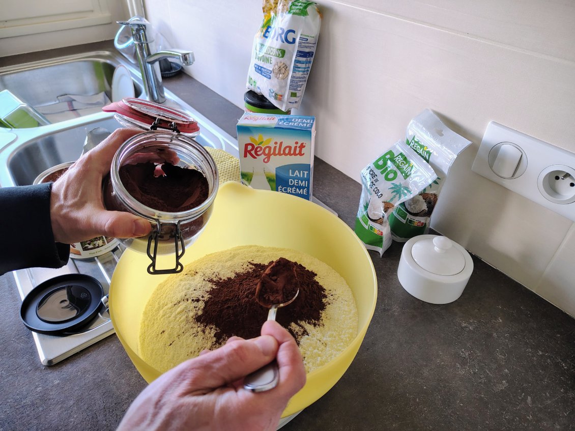 Le cacao, un petit plaisir du matin. J'ai ajusté les proportions à mon goût au grès de mes randonnées.